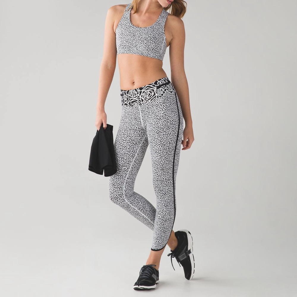 2/$50 Lululemon Real Quick Tight - Size 8 - Miss Mosaic White/Posey Black White